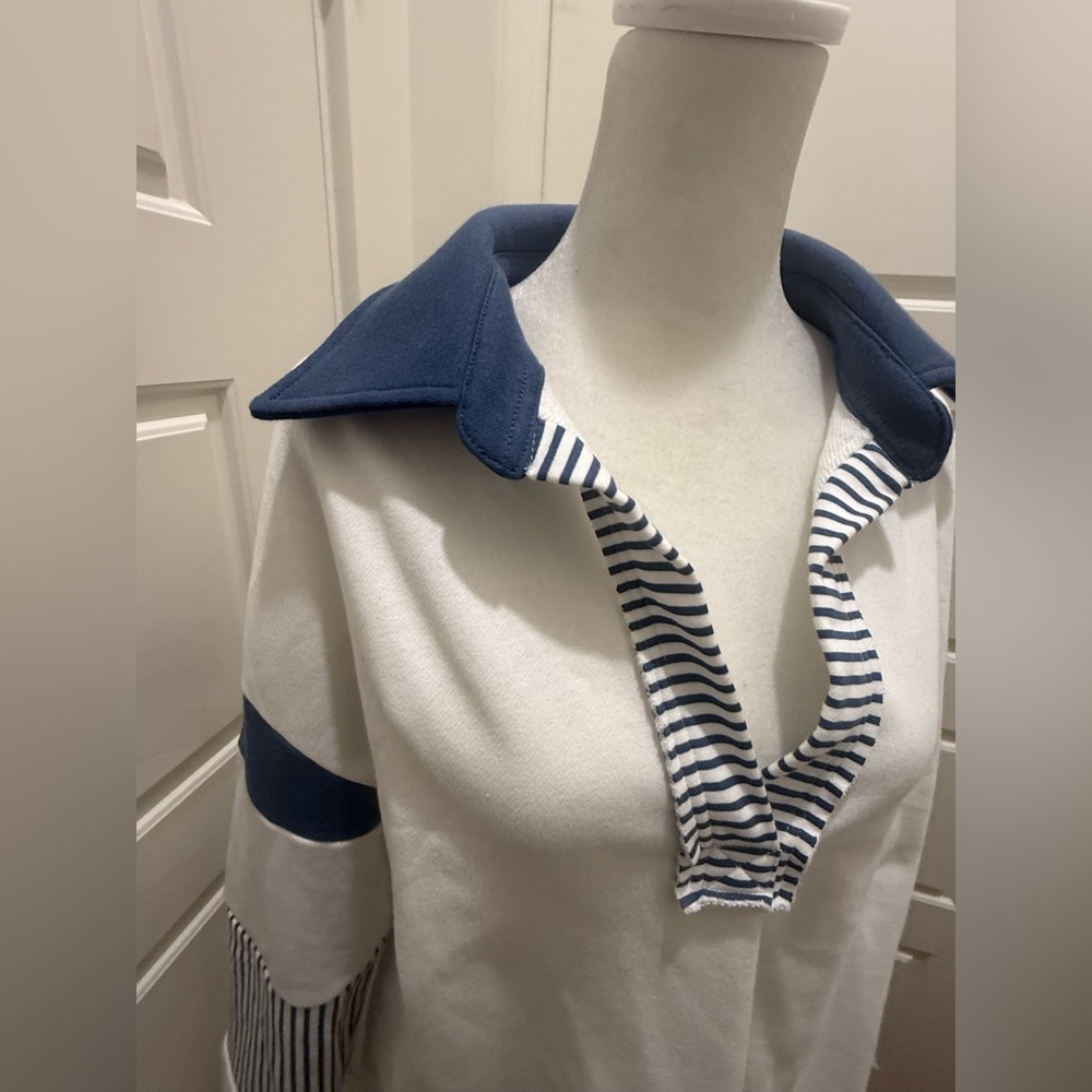 Hazel Blues. Color Block Johnny Color Long Sleeve Sweatshirt. Blue/White. Small. - Picture 6 of 10